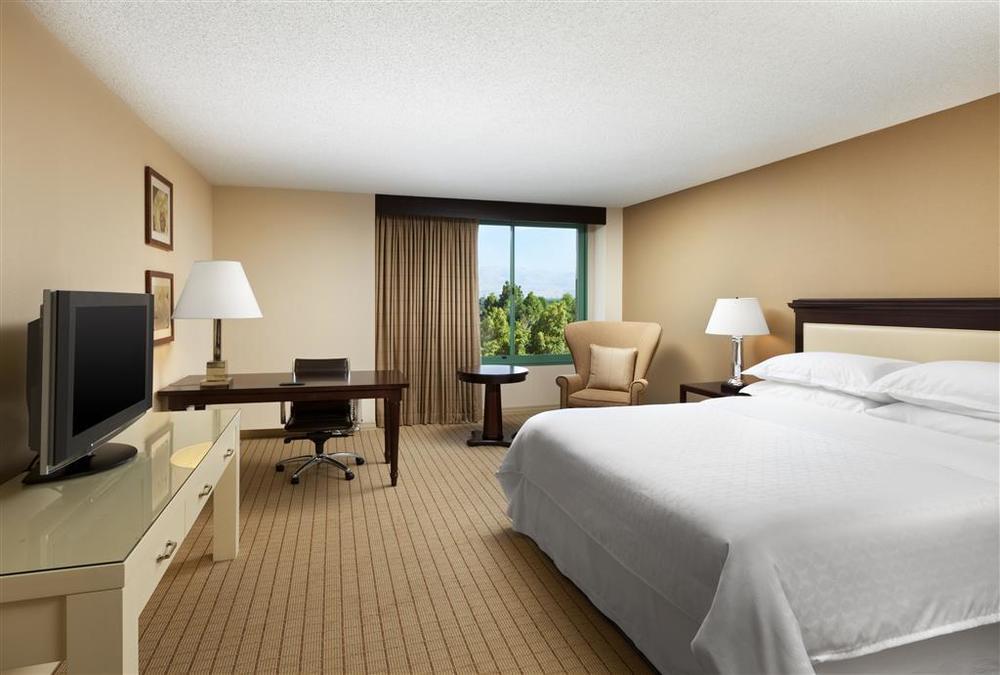 Sheraton San Jose Milpitas Bilik gambar